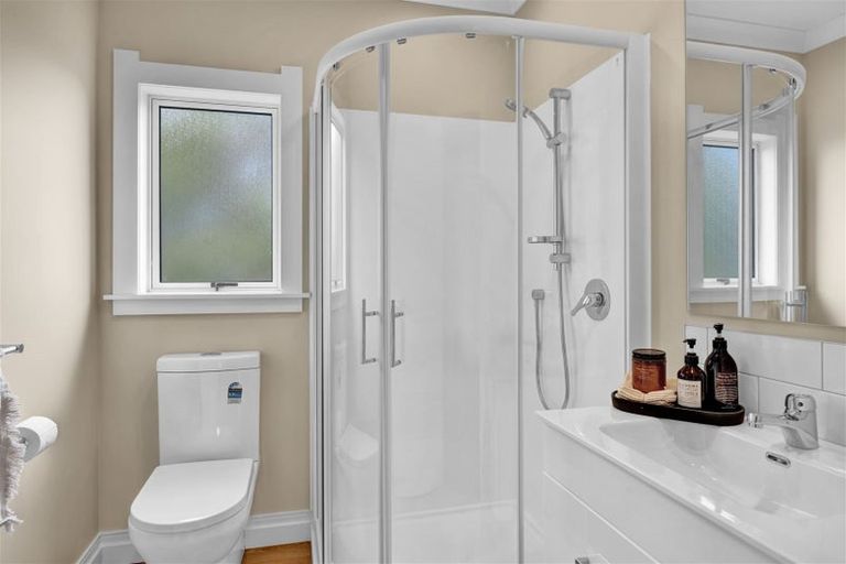 Photo of property in 22 Maple Crescent, Whalers Gate, New Plymouth, 4310