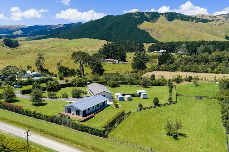Photo of property in 110 Williams Road, Tokomaru, Palmerston North, 4474
