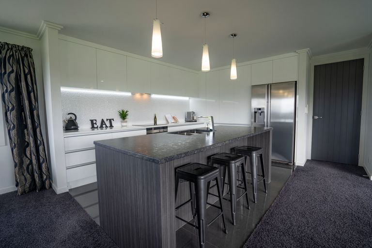 Photo of property in 15 Wilcox Road, Seaward Bush, Invercargill, 9871