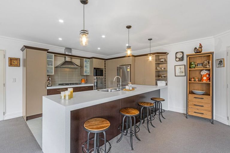 Photo of property in 24 Date Crescent, Aidanfield, Christchurch, 8025