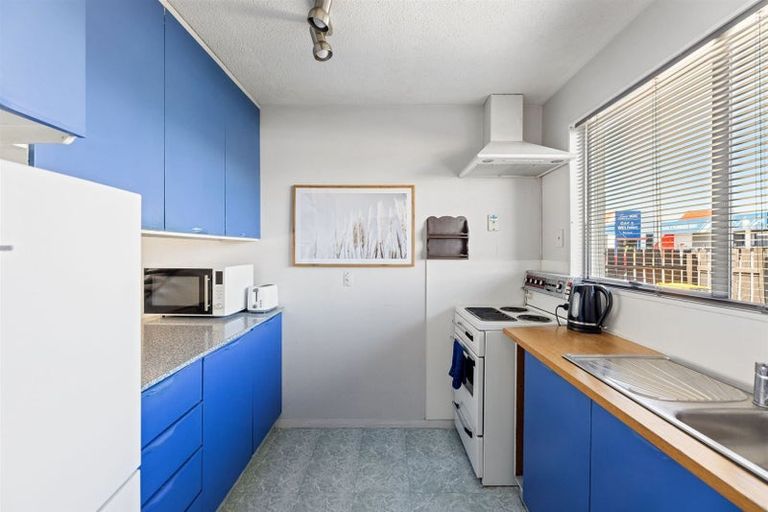 Photo of property in 3/30 Epsom Road, Sockburn, Christchurch, 8042