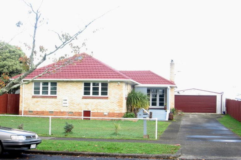 Photo of property in 36 Sturdee Road, Manurewa, Auckland, 2102
