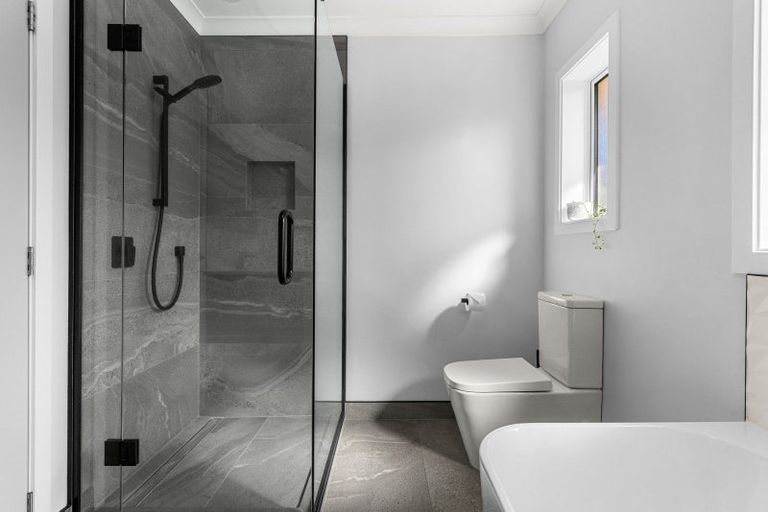 Photo of property in 74 Fourth Avenue, Woodhill, Whangarei, 0110