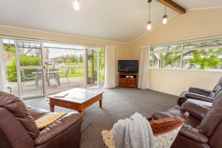 Photo of property in 206 Thornton Road, Cambridge, 3434