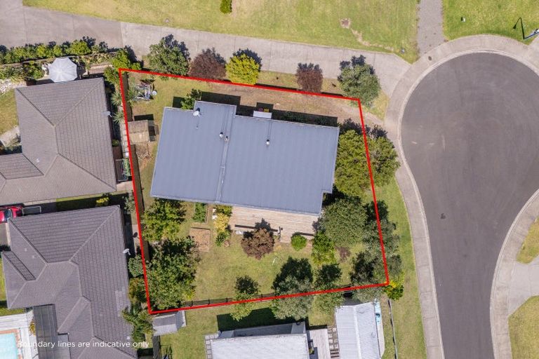 Photo of property in 5 Rena Place, Whitianga, 3510