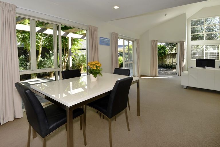Photo of property in 51 Hart Road, Hauraki, Auckland, 0622