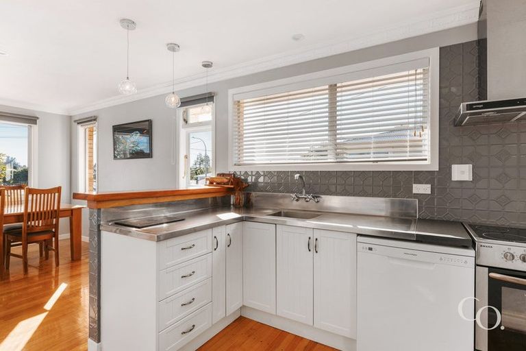 Photo of property in 138 Sutherland Road, Brookfield, Tauranga, 3110