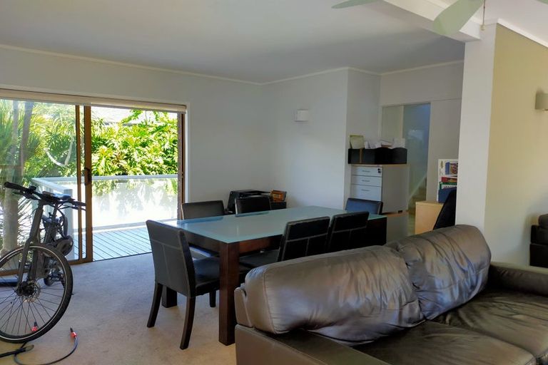 Photo of property in 63 Norwood Road, Bayswater, Auckland, 0622