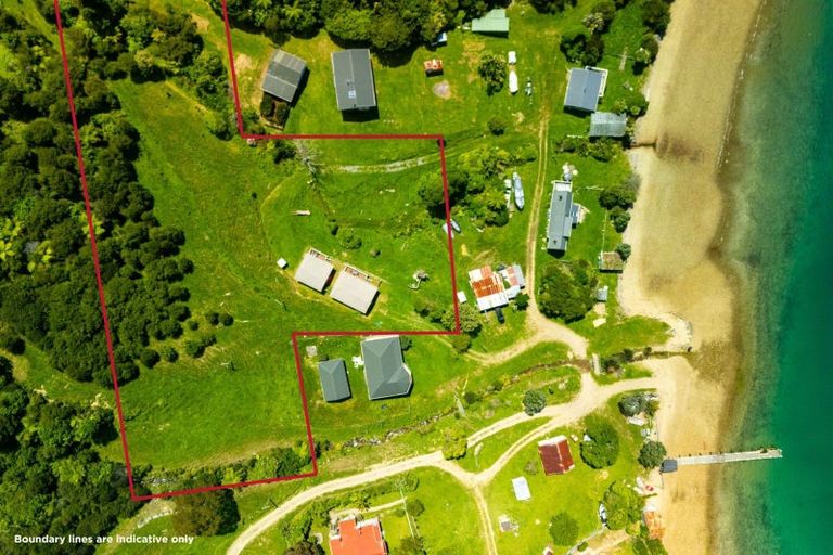 Photo of property in 2243 Te Towaka-port Ligar Road, Bulwer, French Pass, 7193