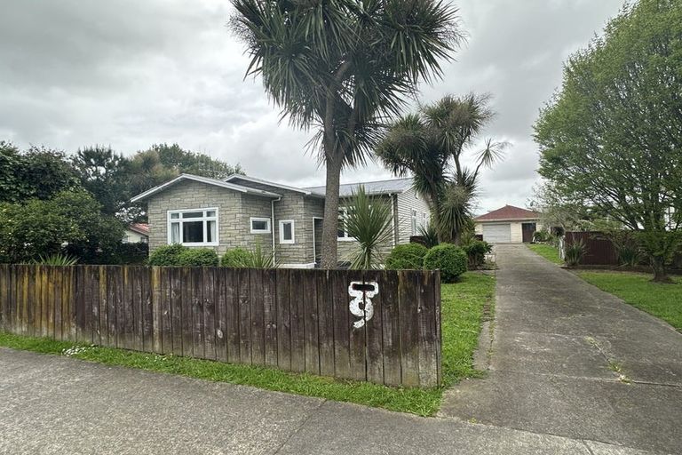 Photo of property in 9 Liverpool Street, Levin, 5510