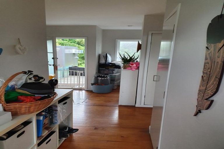 Photo of property in 16 Abraham Place, Saint Johns, Auckland, 1072