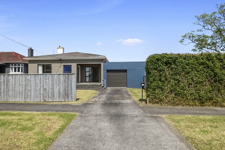 Photo of property in 46 Doone Street, Lynmouth, New Plymouth, 4310