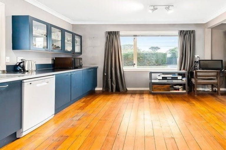 Photo of property in 6 Simeon Street, Somerfield, Christchurch, 8024