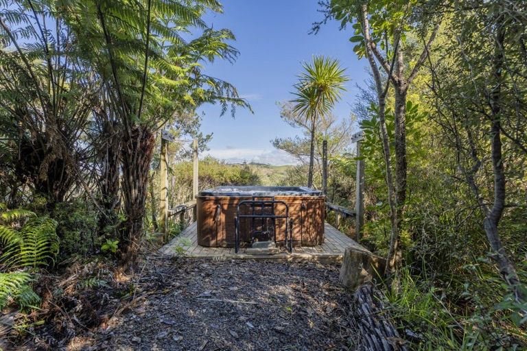 Photo of property in 63 Orchard Road, Hahei, Whitianga, 3591