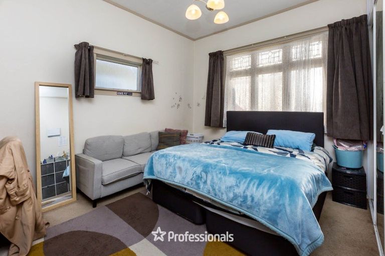 Photo of property in 24 Bouverie Street, Petone, Lower Hutt, 5012