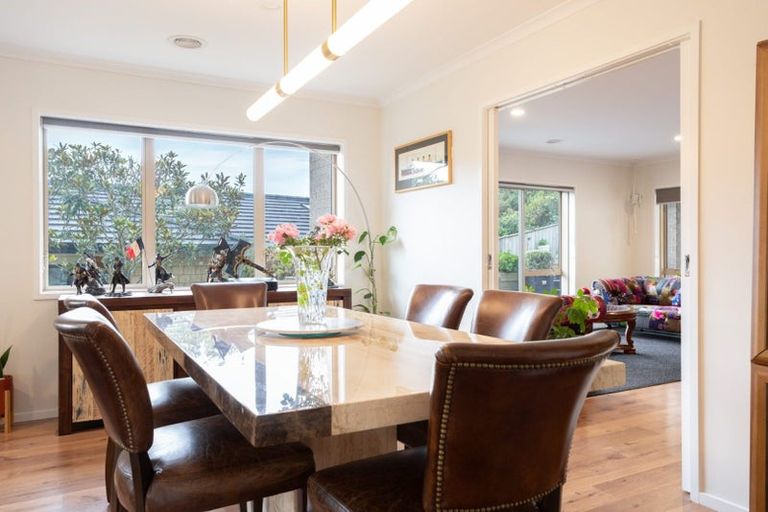 Photo of property in 21 Winsley Terrace, Churton Park, Wellington, 6037