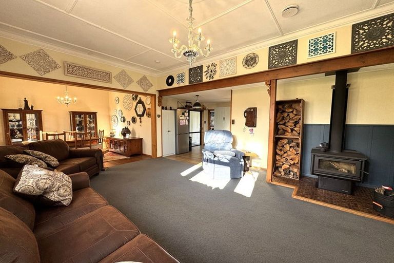 Photo of property in 4 Hinahina Road, Owaka, 9586