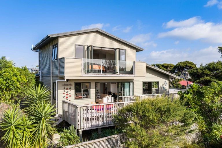 Photo of property in 16 Greenview Drive, Mangawhai Heads, Mangawhai, 0505