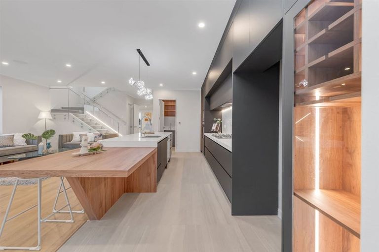 Photo of property in 27 Koromeke Street, Flat Bush, Auckland, 2019