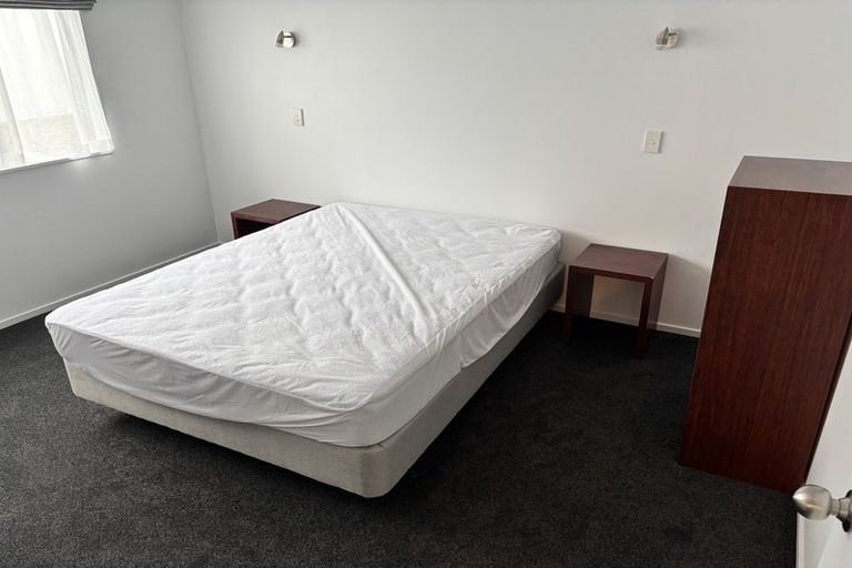 Photo of property in 12a-c Camden Street, Turnbull Thomson Park, Invercargill, 9810