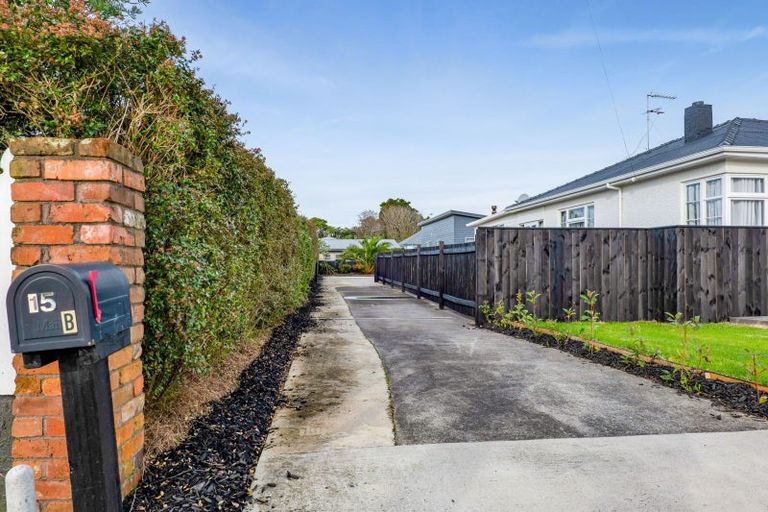 Photo of property in 15b Queens Road, Glen Avon, New Plymouth, 4312