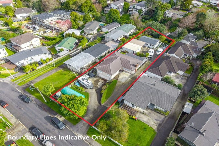 Photo of property in 13 O'halloran Road, Howick, Auckland, 2014
