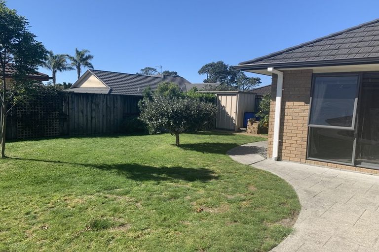 Photo of property in 15 Waiora Place, Pyes Pa, Tauranga, 3112