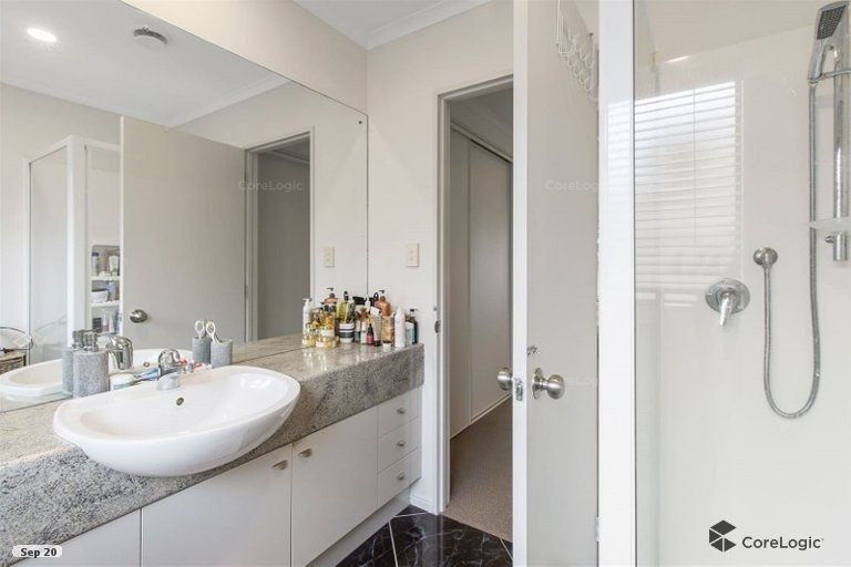 Photo of property in 89 Summerland Drive, Henderson, Auckland, 0612