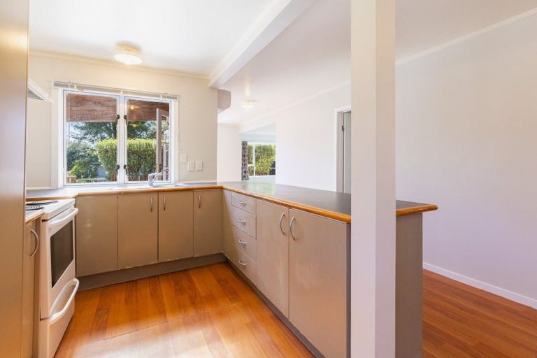 Photo of property in 1 Bibby Lane, Waipawa, 4210