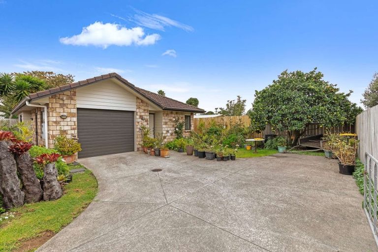 Photo of property in 104b Racecourse Road, Waiuku, 2123