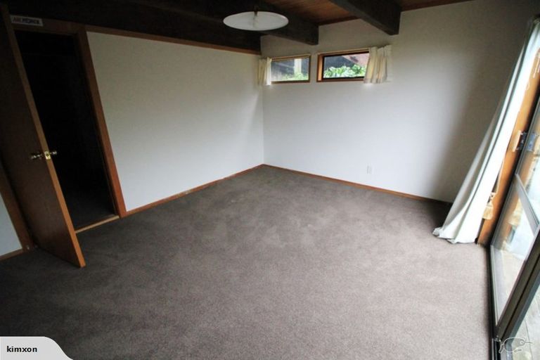 Photo of property in 54 Balmoral Lane, Redcliffs, Christchurch, 8081