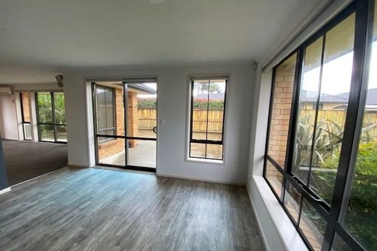 Photo of property in 8 Parkwood Place, Papamoa Beach, Papamoa, 3118