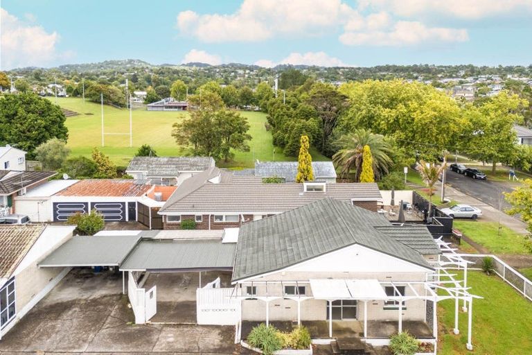 Photo of property in 1/54 Seabrook Avenue, New Lynn, Auckland, 0600