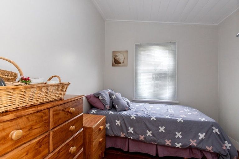 Photo of property in 28 Station Road, Paeroa, 3600