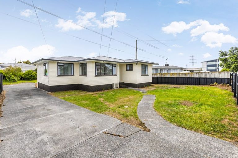 Photo of property in 108 Clayton Avenue, Otara, Auckland, 2023