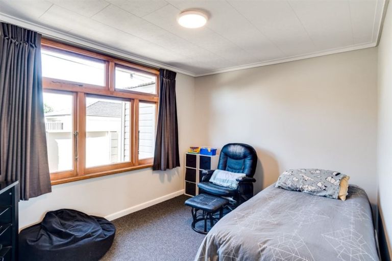 Photo of property in 3 Waterhouse Street, Taradale, Napier, 4112