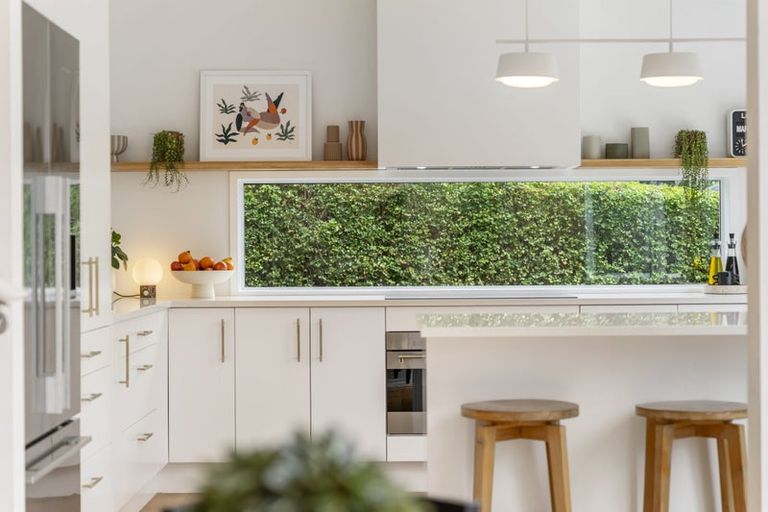 Photo of property in 15 Albert Road, Devonport, Auckland, 0624