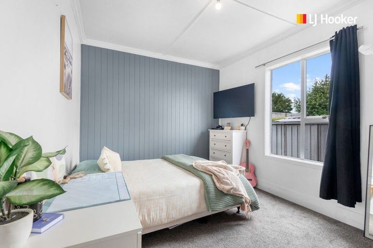 Photo of property in 1 Mure Street, Mosgiel, 9024