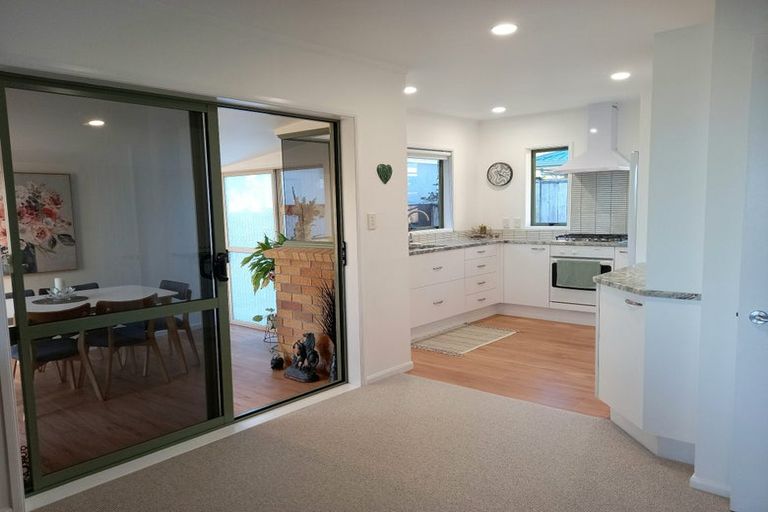 Photo of property in 25 Commins Road, Onerahi, Whangarei, 0110