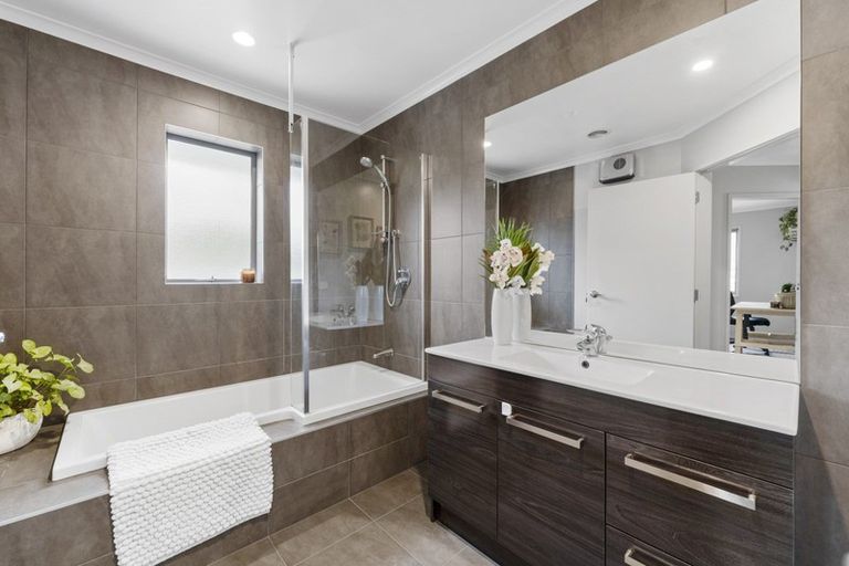 Photo of property in 9 Judes Lane, Lower Shotover, Queenstown, 9304