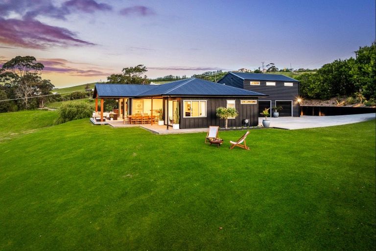 Photo of property in 113 Takatu Road, Tawharanui Peninsula, Warkworth, 0986
