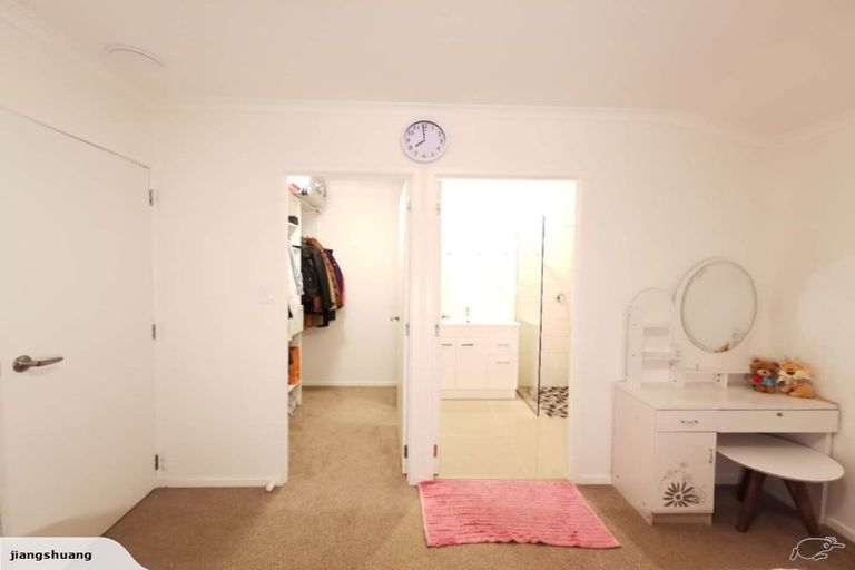 Photo of property in 58c Don Buck Road, Massey, Auckland, 0614