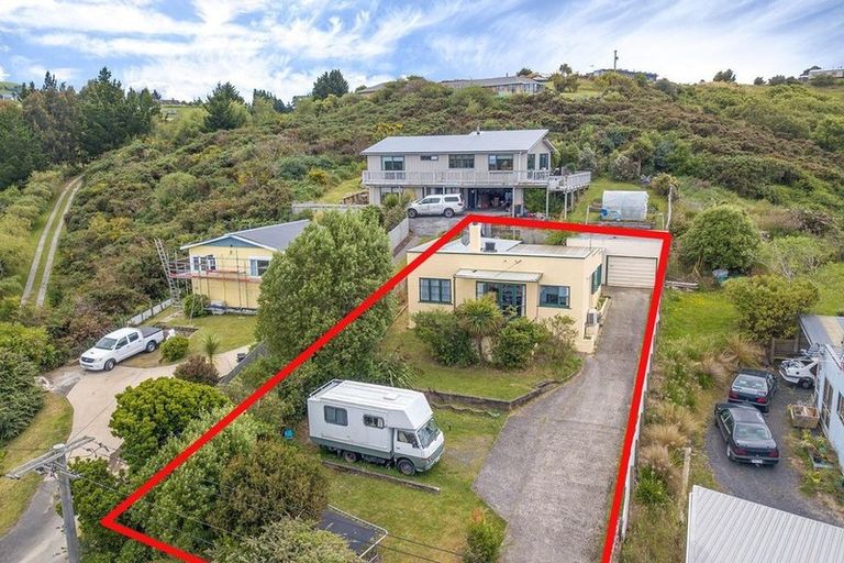 Photo of property in 31 Mcintosh Road, Brighton, Dunedin, 9035