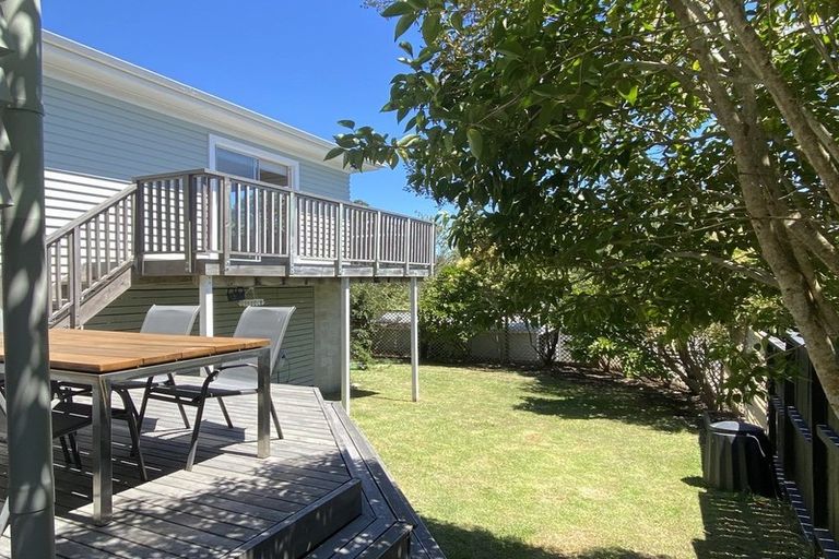 Photo of property in 2/102 Verran Road, Birkdale, Auckland, 0626