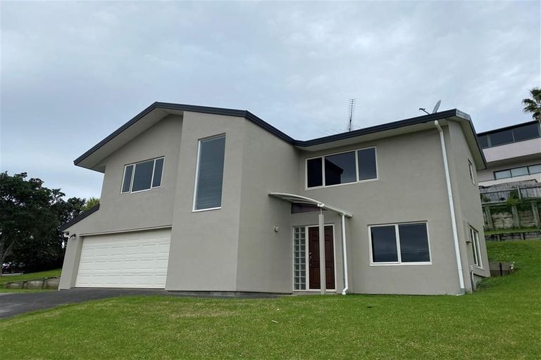 Photo of property in 10 Coralsea Way, Arkles Bay, Whangaparaoa, 0932