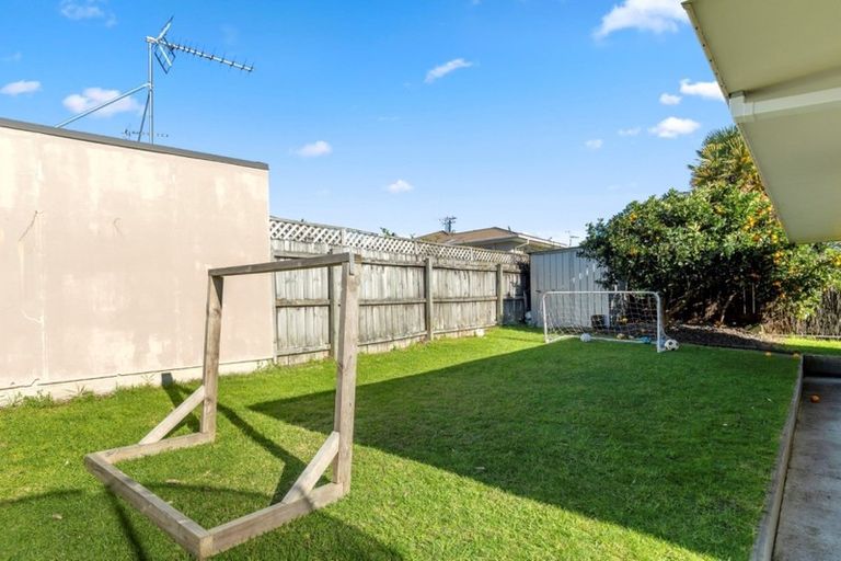 Photo of property in 4b Queen Road, Bellevue, Tauranga, 3110