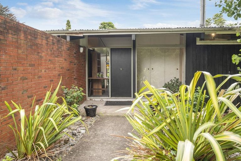 Photo of property in 57 Iles Road, Lynmore, Rotorua, 3010