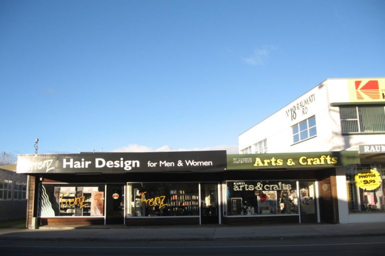 Photo of property in 20 Raumati Road, Raumati Beach, Paraparaumu, 5032