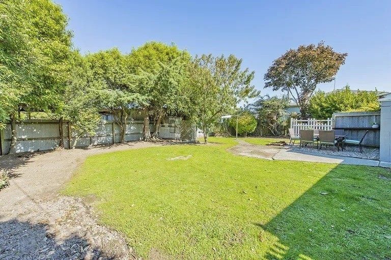 Photo of property in 12 Carston Street, Leeston, 7632