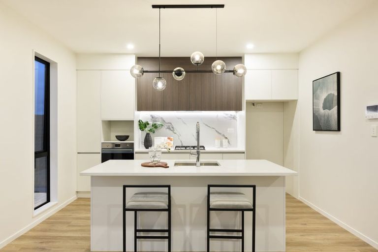 Photo of property in 95c Swanson Road, Henderson, Auckland, 0610